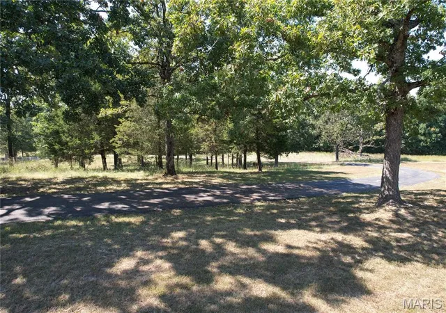 Photo 2 of House for sale at 1715 Madison 221, Fredericktown, MO 63645 | MLS# MIS26064361 | Listing updated on 2026-10-07