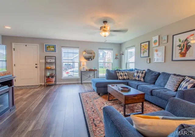 Photo 2 of Single family home for sale at 9414 Woolworth Dr, Saint Louis, MO 63126 | MLS# MIS26064364 | Listing updated on 2026-10-06