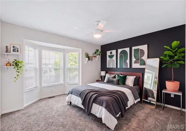 Photo 3 of Townhouse for sale at 2024 Belltower Dr, Saint Peters, MO 63376 | MLS# MIS26064380 | Listing updated on 2026-10-09