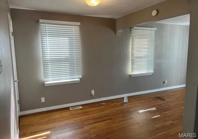 Photo 4 of Single family home for sale at 9635 Echo Ln, Saint Louis, MO 63114 | MLS# MIS26064384 | Listing updated on 2026-10-07
