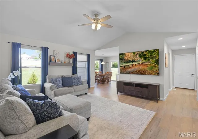Photo 4 of Single family home for sale at 713 Sydney Ct, Washington, MO 63090 | MLS# MIS26064391 | Listing updated on 2026-10-10