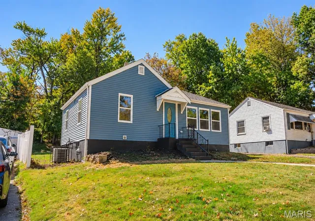 Photo 1 of Single family home for sale at 7948 Monroe Dr, Saint Louis, MO 63133 | MLS# MIS26064395 | Listing updated on 2026-10-06