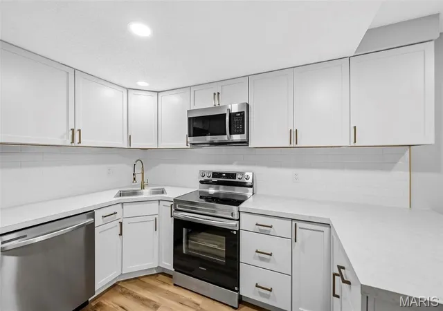 Photo 1 of Condo for sale at 1410 Heritage Landing #106, Saint Charles, MO 63303 | MLS# MIS26064408 | Listing updated on 2026-10-27