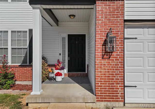 Photo 3 of Single family home for sale at 1819 Iron Mountain Dr, Festus, MO 63028 | MLS# MIS26064409 | Listing updated on 2026-10-09