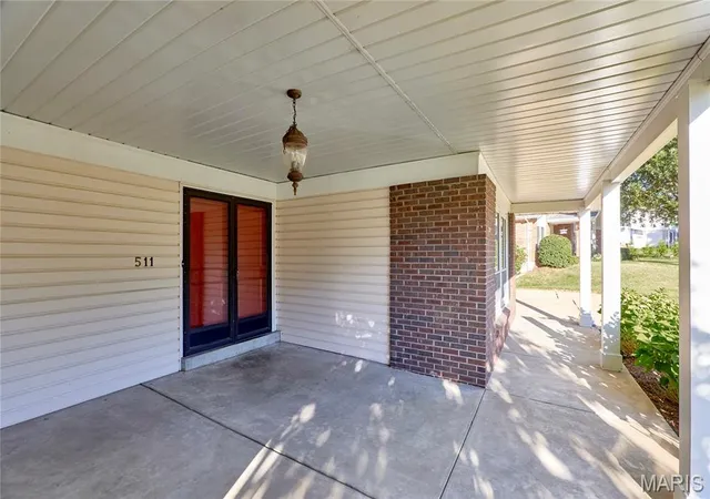 Photo 3 of Single family home for sale at 511 Lalor Dr, Manchester, MO 63011 | MLS# MIS26064420 | Listing updated on 2026-10-10