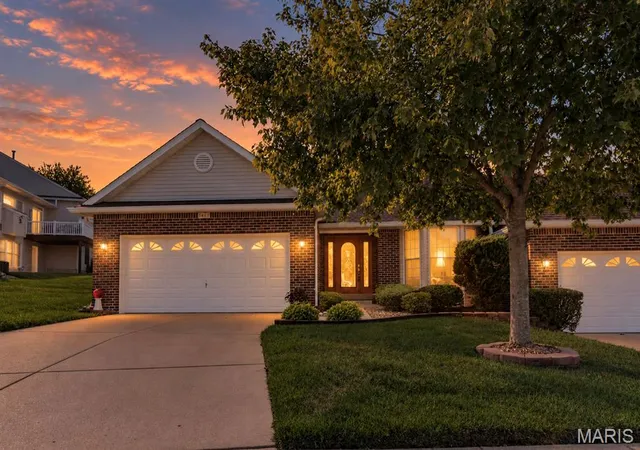 Single family home for sale at 5401 Heather Blf Ct, Saint Louis, MO 63128 | MLS# MIS26064427
