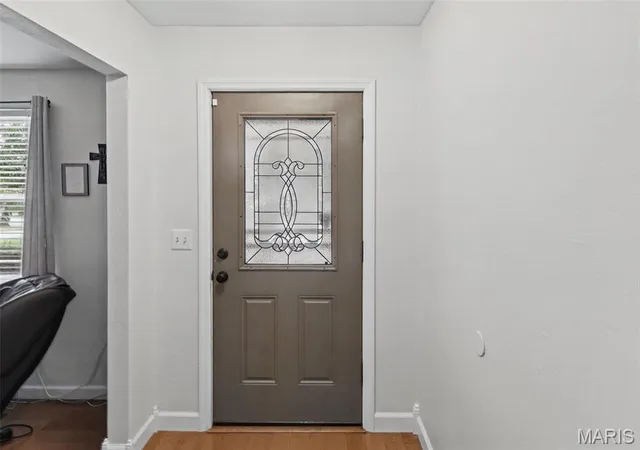Photo 3 of Single family home for sale at 15 Las Olas Dr, Belleville, IL 62221 | MLS# MIS26064429 | Listing updated on 2026-10-29