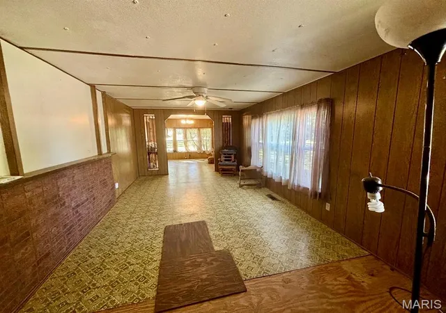 Photo 4 of Manufactured home for sale at 204 S Cherry St, Bellflower, MO 63333 | MLS# MIS26064431 | Listing updated on 2026-10-06