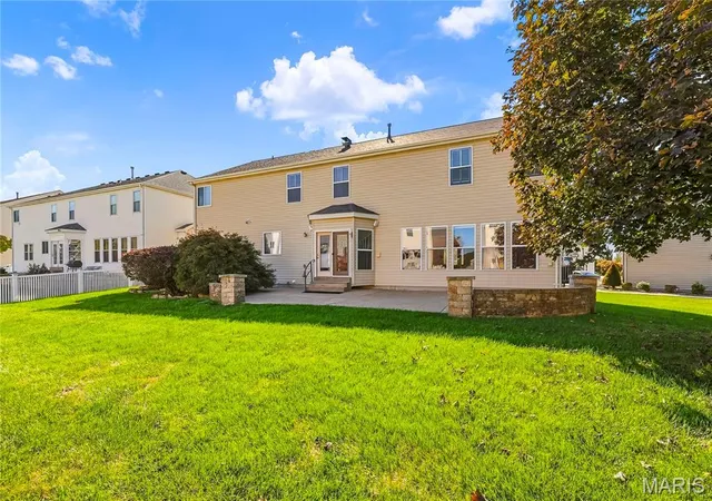 Photo 1 of Single family home for sale at 28 Wolverton Ct, Saint Charles, MO 63301 | MLS# MIS26064436 | Listing updated on 2026-10-09