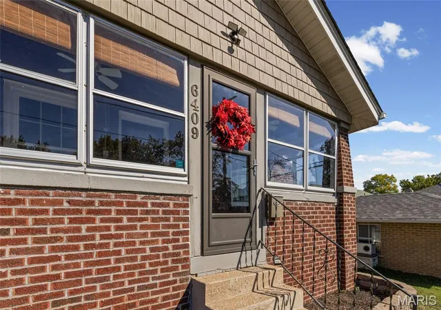 Photo 3 of Single family home for sale at 6409 Colver Ave, Saint Louis, MO 63123 | MLS# MIS26064443 | Listing updated on 2026-10-09