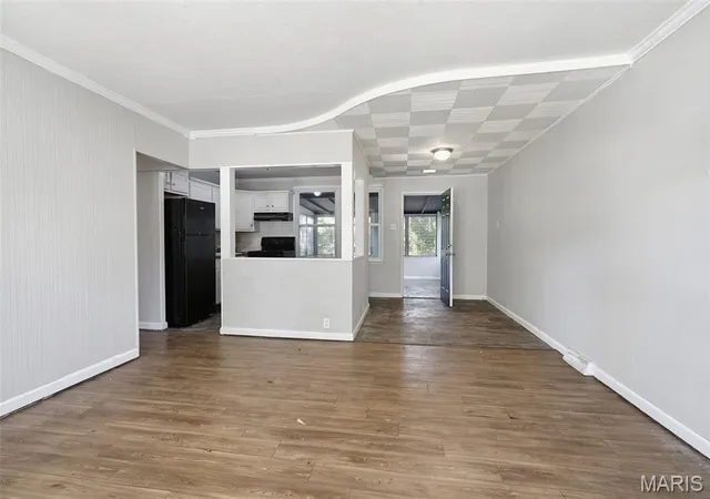 Photo 3 of Single family home for sale at 9711 Wendell Dr, Saint Louis, MO 63136 | MLS# MIS26064450 | Listing updated on 2026-10-19