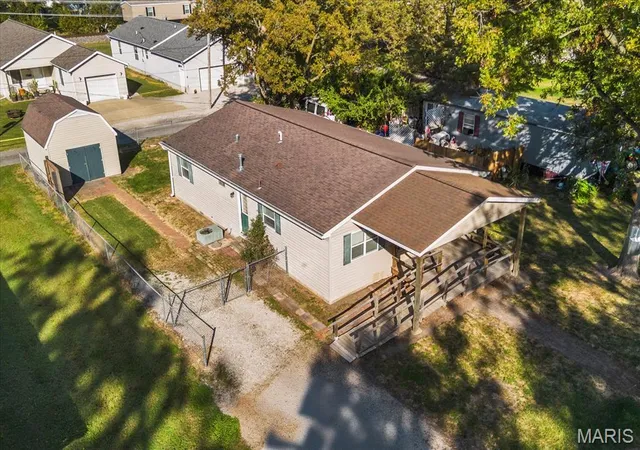 Photo 2 of Single family home for sale at 7 N Main St, Freeburg, IL 62243 | MLS# MIS26064479 | Listing updated on 2026-10-15