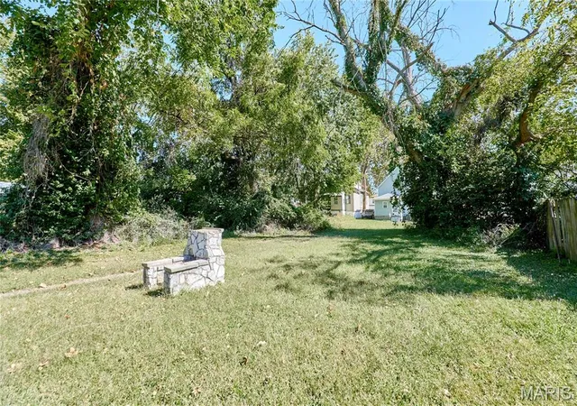 Photo 4 of Single family home for sale at 1224 Griefield Pl, Saint Louis, MO 63133 | MLS# MIS26064497 | Listing updated on 2026-10-08
