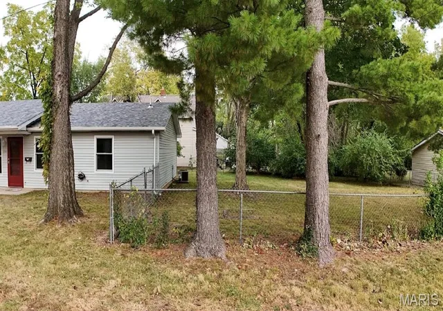 Photo 3 of Single family home for sale at 714 Morris St, Farmington, MO 63640 | MLS# MIS26064498 | Listing updated on 2026-10-07