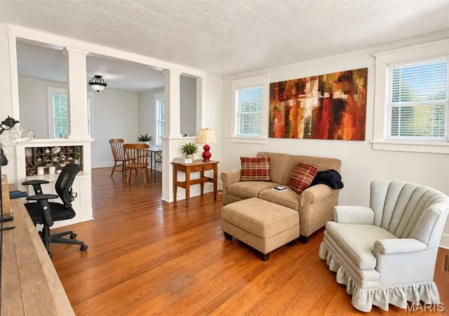 Photo 3 of Single family home for sale at 136 Boskydells Dr, Collinsville, IL 62234 | MLS# MIS26064502 | Listing updated on 2026-10-07