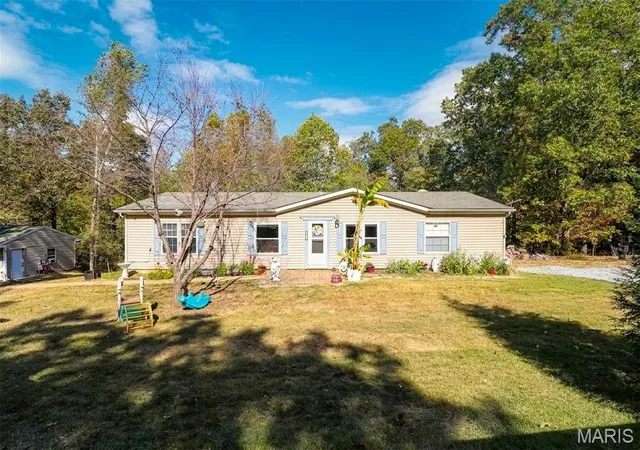 Photo 1 of Manufactured home for sale at 600 Casey Rd, Farmington, MO 63640 | MLS# MIS26064515 | Listing updated on 2026-10-28