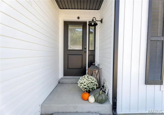 Photo 2 of Single family home for sale at 2434 Chukka Dr, Eureka, MO 63025 | MLS# MIS26064516 | Listing updated on 2026-10-08