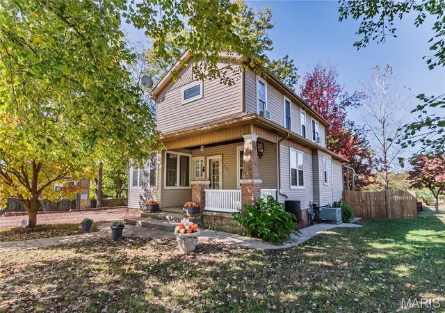 Photo 1 of Single family home for sale at 207 N College St, Arcadia, MO 63621 | MLS# MIS26064518 | Listing updated on 2026-10-27