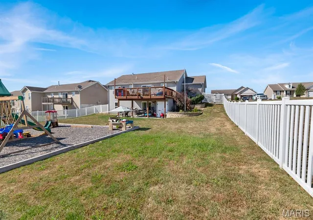 Photo 4 of Single family home for sale at 2180 Central Park Dr, Troy, MO 63379 | MLS# MIS26064520 | Listing updated on 2026-10-09