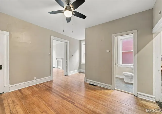 Listing Photo 5 - Condo for sale in building located at 2921 Pennsylvania Ave, Saint Louis, MO 63118
