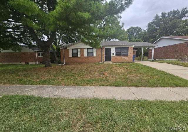 Single family home for sale at 2541 Courtyard Pl, Florissant, MO 63031 | MLS# MIS26064529