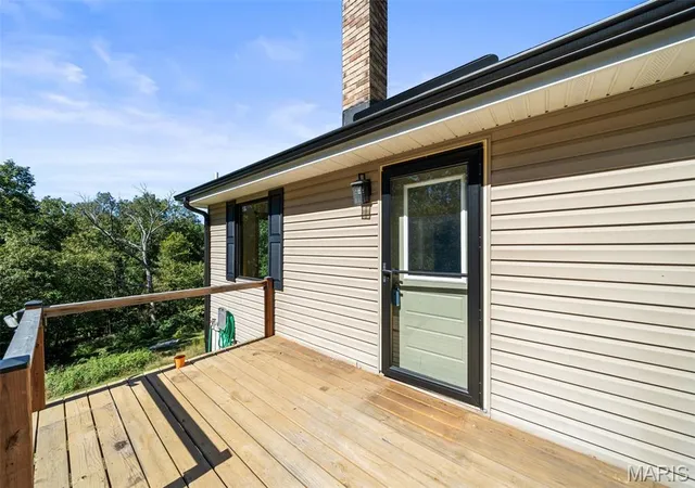 Photo 3 of Single family home for sale at 675 Rocky Top Rd, Pacific, MO 63069 | MLS# MIS26064531 | Listing updated on 2026-10-09