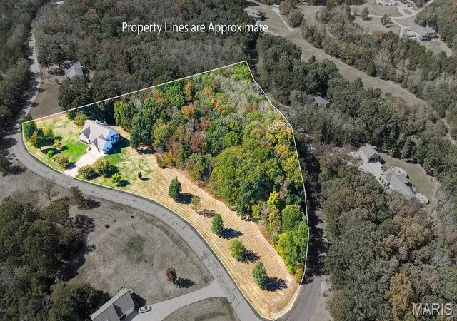 Photo 2 of Single family home for sale at 1035 Maple Ridge Rd, Festus, MO 63028 | MLS# MIS26064539 | Listing updated on 2026-10-10