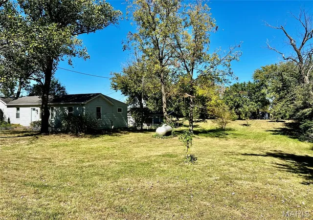 Photo 4 of Single family home for sale at 6521 Ll Rd, Red Bud, IL 62278 | MLS# MIS26064540 | Listing updated on 2026-10-18
