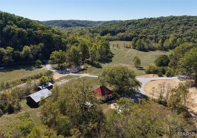 Photo 2 of House for sale at 2251 County Rd 6670, Salem, MO 65560 | MLS# MIS26064555 | Listing updated on 2026-10-07