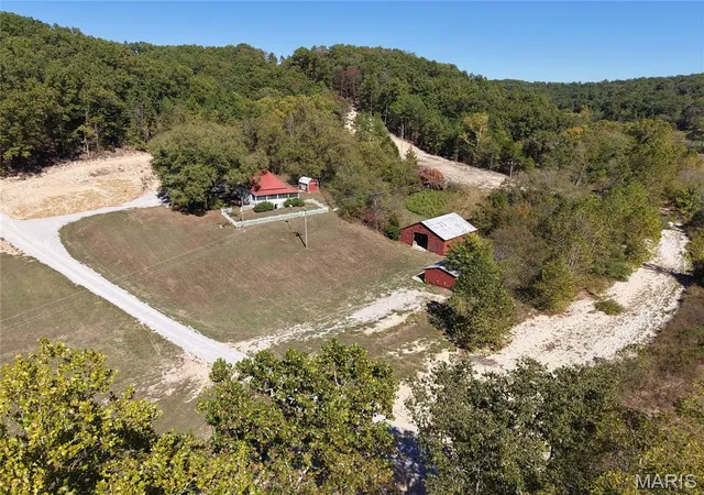 Photo 3 of House for sale at 2251 County Rd 6670, Salem, MO 65560 | MLS# MIS26064555 | Listing updated on 2026-10-07