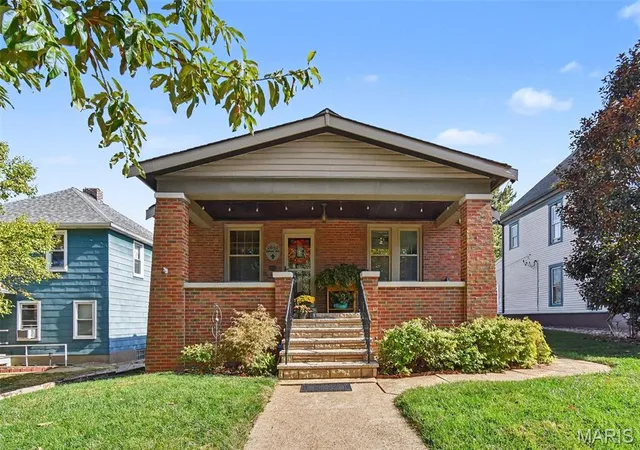 Photo 1 of Single family home for sale at 2632 Dalton Ave, Saint Louis, MO 63139 | MLS# MIS26064556 | Listing updated on 2026-10-31