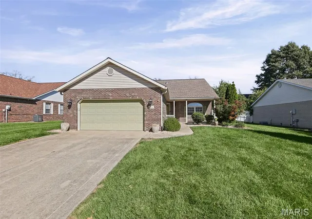 Photo 1 of Single family home for sale at 2255 Glenfield Dr, Belleville, IL 62221 | MLS# MIS26064563 | Listing updated on 2026-10-07