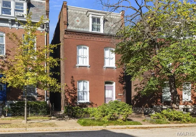 Photo 2 of Single family home for sale at 1411 Sullivan Ave, Saint Louis, MO 63107 | MLS# MIS26064570 | Listing updated on 2026-10-10