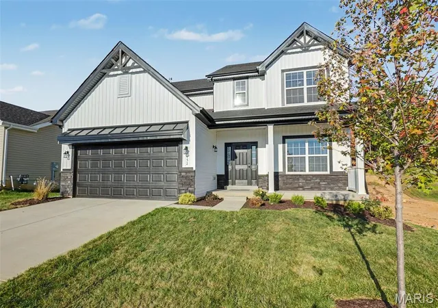 Photo 3 of Single family home for sale at 452 Evening Primrose Dr, Wentzville, MO 63385 | MLS# MIS26064580 | Listing updated on 2026-10-20