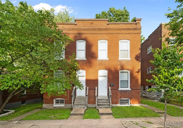 Multi family home for sale at 3148 Oregon Ave, Saint Louis, MO 63118 | MLS# MIS26064589