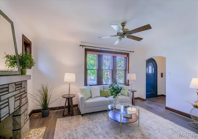 Photo 3 of Single family home for sale at 5746 Milentz Ave, Saint Louis, MO 63109 | MLS# MIS26064590 | Listing updated on 2026-10-19