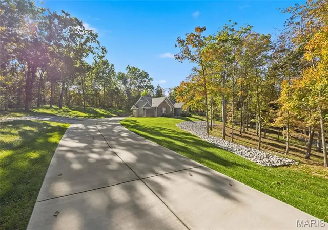 Photo 1 of Single family home for sale at 6576 S Lakeshore Dr, Hillsboro, MO 63050 | MLS# MIS26064595 | Listing updated on 2026-10-21
