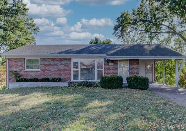 Single family home for sale at 4032 Seibert Ave, Saint Louis, MO 63123 | MLS# MIS26064609