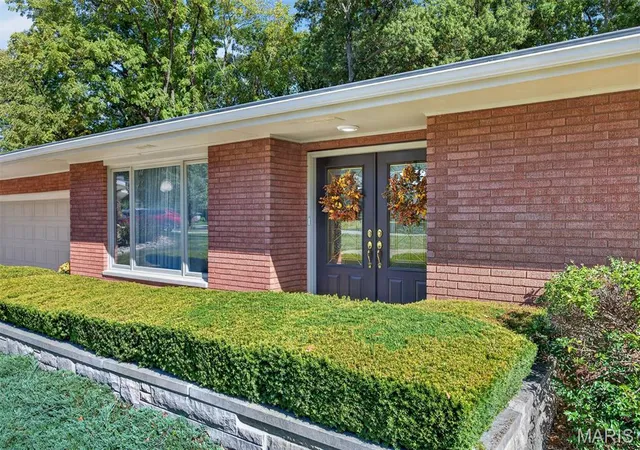 Photo 4 of Single family home for sale at 19 Madonna Ct, Highland, IL 62249 | MLS# MIS26064613 | Listing updated on 2026-10-10