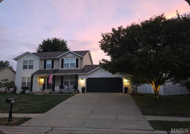 Photo 1 of Sale Pending at 212 Crossington Ln, Troy, IL 62294 | MLS# MIS26064618 | Listing updated on 2026-10-07