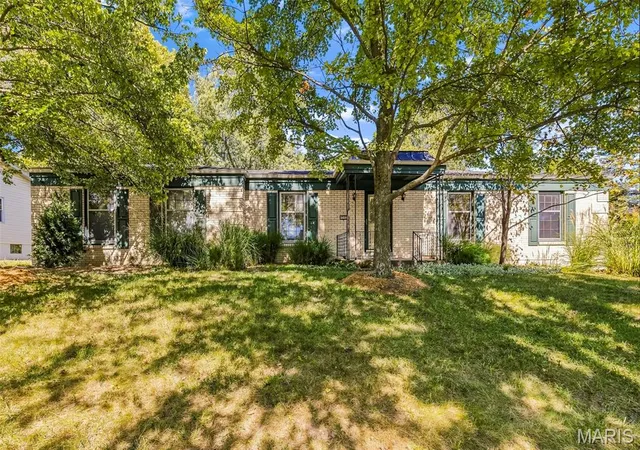 Photo 1 of Single family home for sale at 1766 Seven Pines Dr, Saint Louis, MO 63146 | MLS# MIS26064632 | Listing updated on 2026-10-09