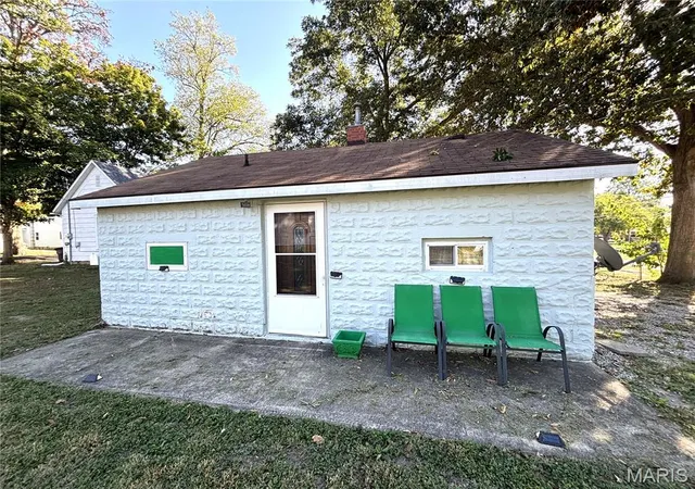 Single family home for sale at 926 Chicago, Greenville, IL 62246 | MLS# MIS26064652
