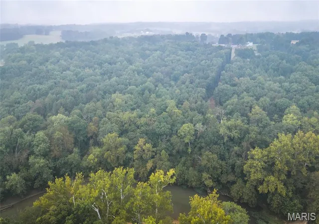 Photo 3 of House for sale at 5071 Ml Rock Rd, Gerald, MO 63037 | MLS# MIS26064654 | Listing updated on 2026-10-14