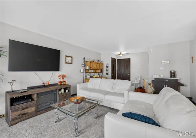 Photo 2 of Condo for sale at 4309 Sunridge Dr #E, Saint Louis, MO 63125 | MLS# MIS26064666 | Listing updated on 2026-10-07