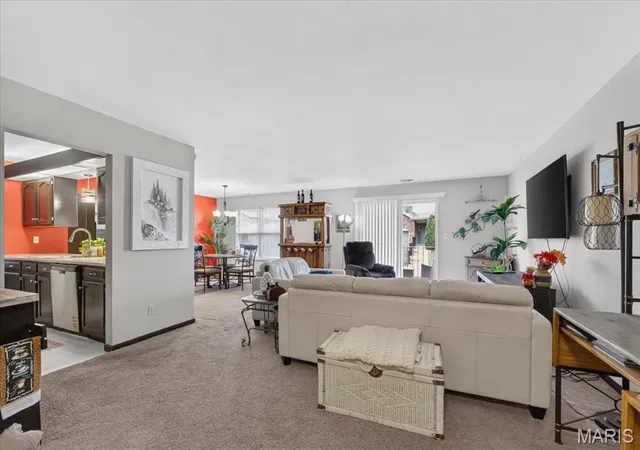 Photo 3 of Condo for sale at 4309 Sunridge Dr #E, Saint Louis, MO 63125 | MLS# MIS26064666 | Listing updated on 2026-10-07
