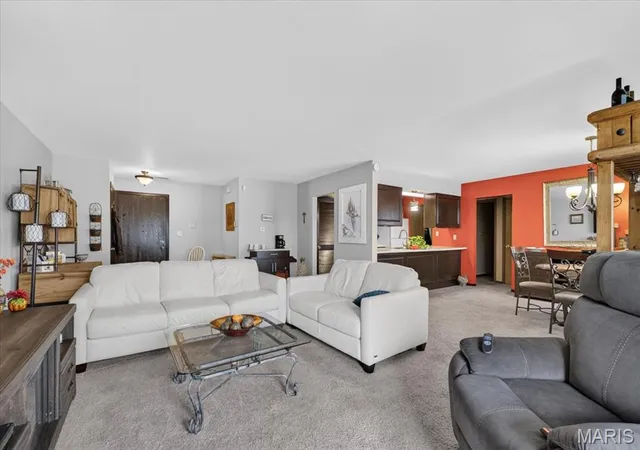 Photo 4 of Condo for sale at 4309 Sunridge Dr #E, Saint Louis, MO 63125 | MLS# MIS26064666 | Listing updated on 2026-10-07
