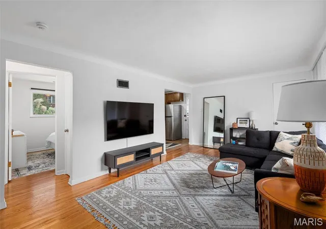 Photo 2 of Single family home for sale at 5839 Waterman Blvd, Saint Louis, MO 63112 | MLS# MIS26064673 | Listing updated on 2026-10-08