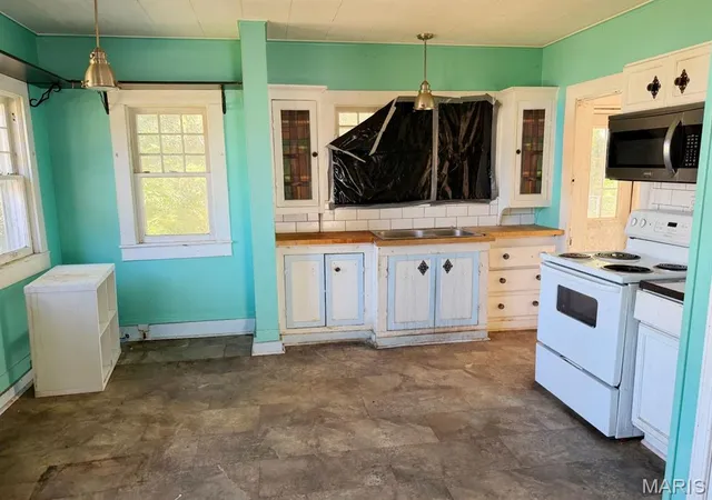 Photo 3 of Single family home for sale at 109 S Catalpa St, Dexter, MO 63841 | MLS# MIS26064684 | Listing updated on 2026-10-12