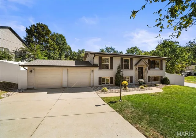 Photo 1 of Single family home for sale at 850 Hanna Rd, Manchester, MO 63021 | MLS# MIS26064685 | Listing updated on 2026-10-08