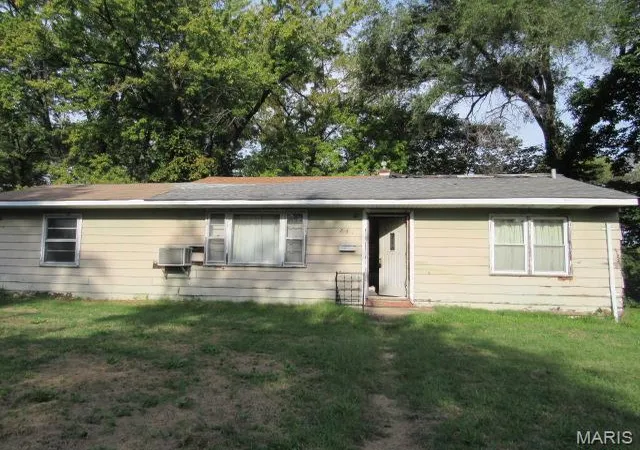 Photo 1 of Single family home for sale at 851 N 79th Street, East Saint Louis, IL 62203 | MLS# MIS26064689 | Listing updated on 2026-10-23